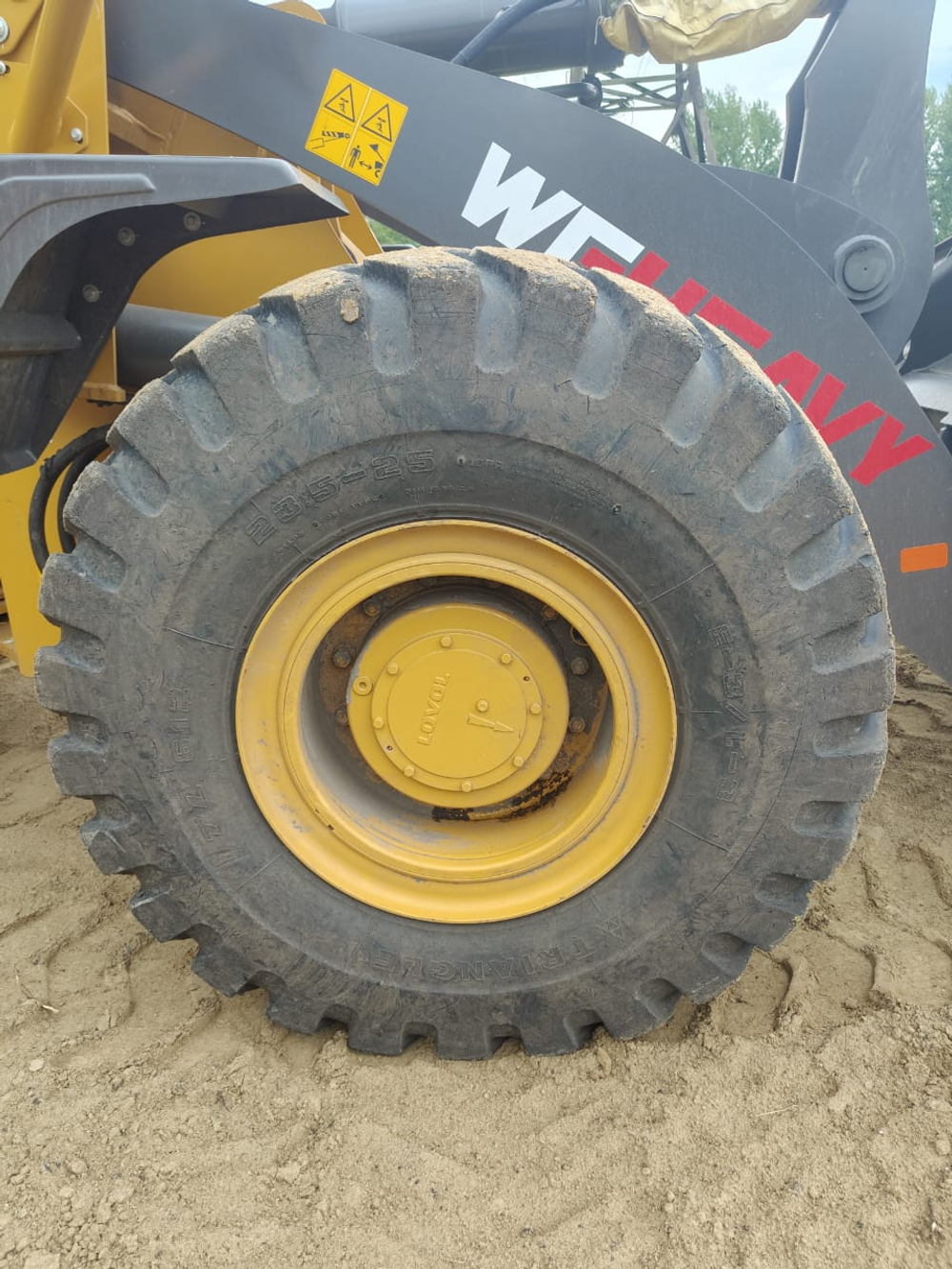 WEICHAI WL* Фронтальный погрузчик WL855K (Дизельный, 9.7 л, 220 л.с. АТ)