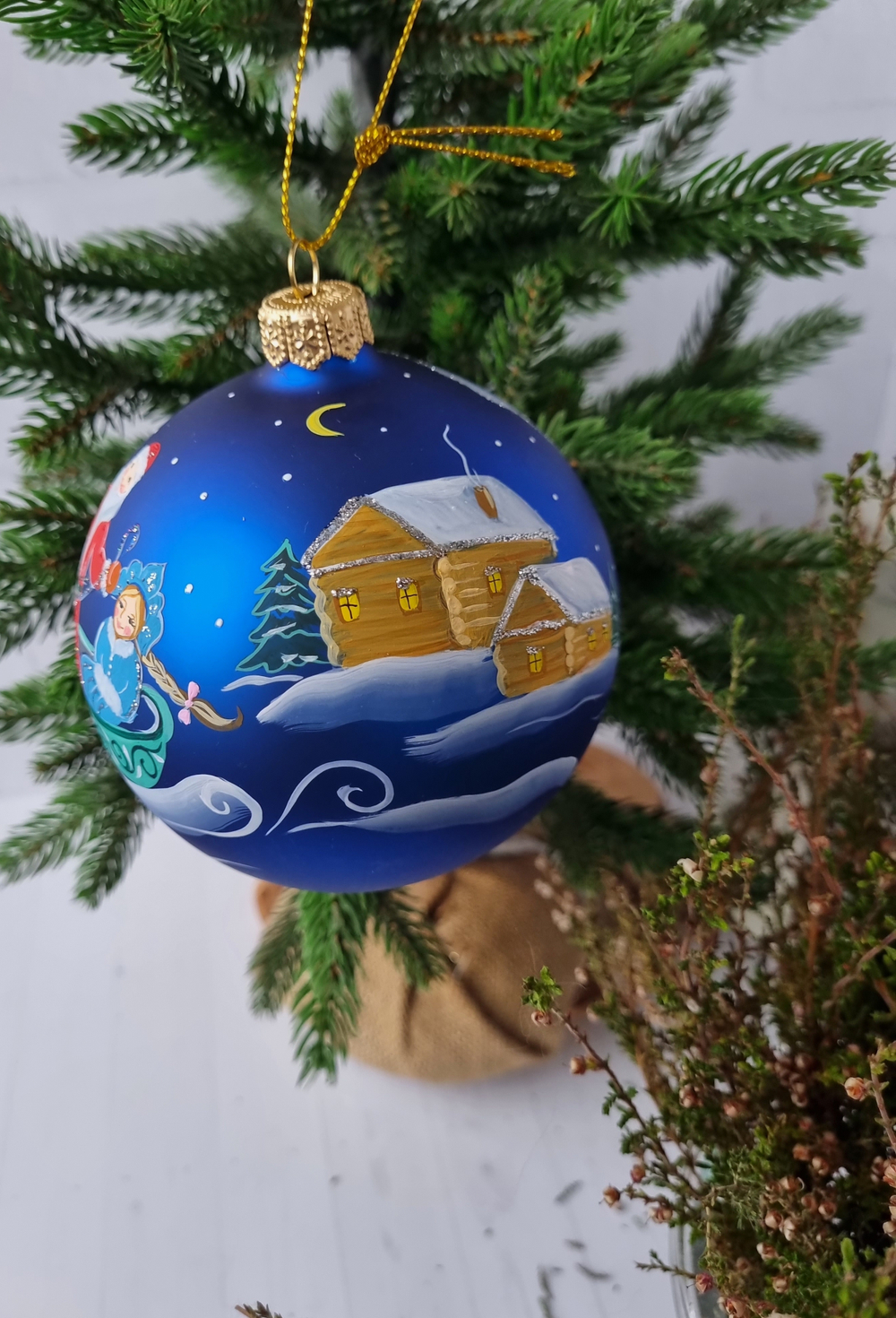 Шар стеклянный "Тройка", ручная роспись