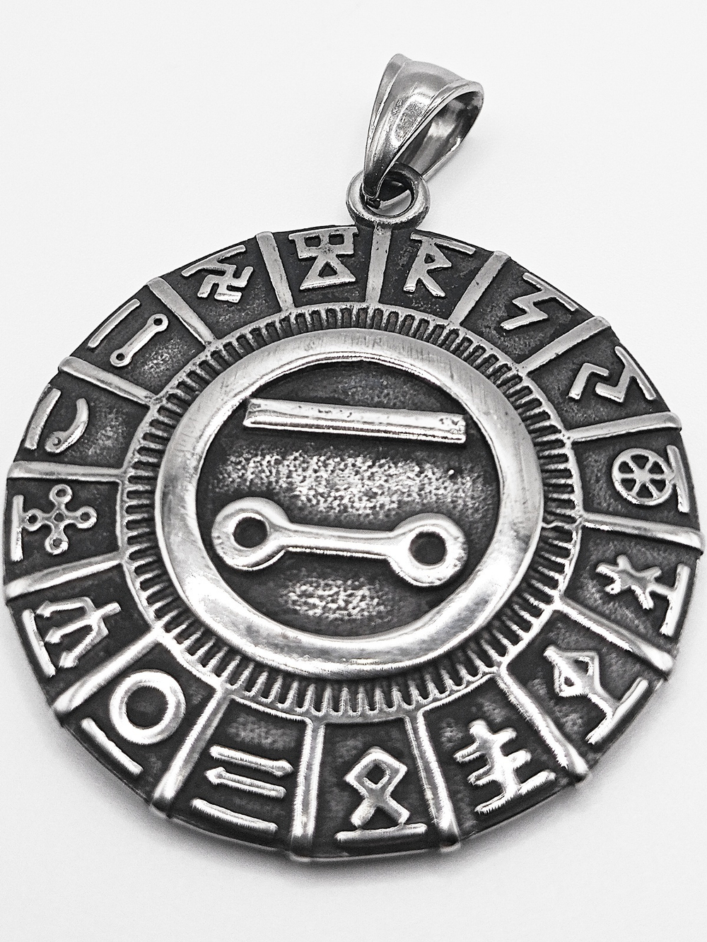 "Чертог Щуки" ( 12 октября - 3 ноября). Сталь
