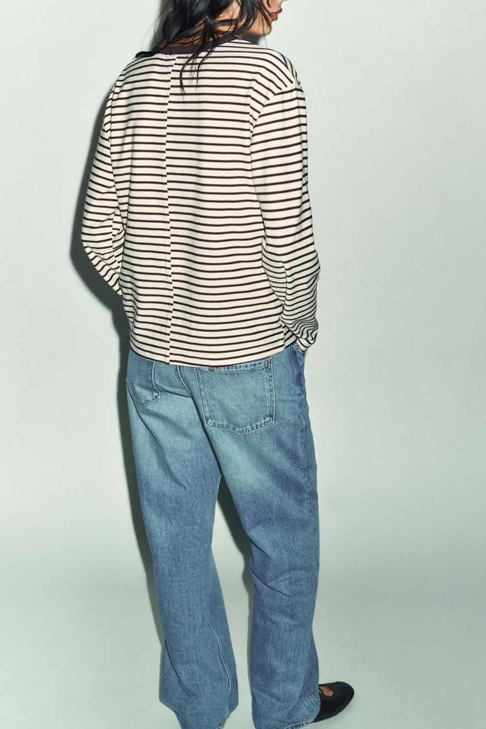 ZARA ФУТБОЛКА В ПОЛОСКУ С ДЛИННЫМИ РУКАВАМИ, В ПОЛОСКУ