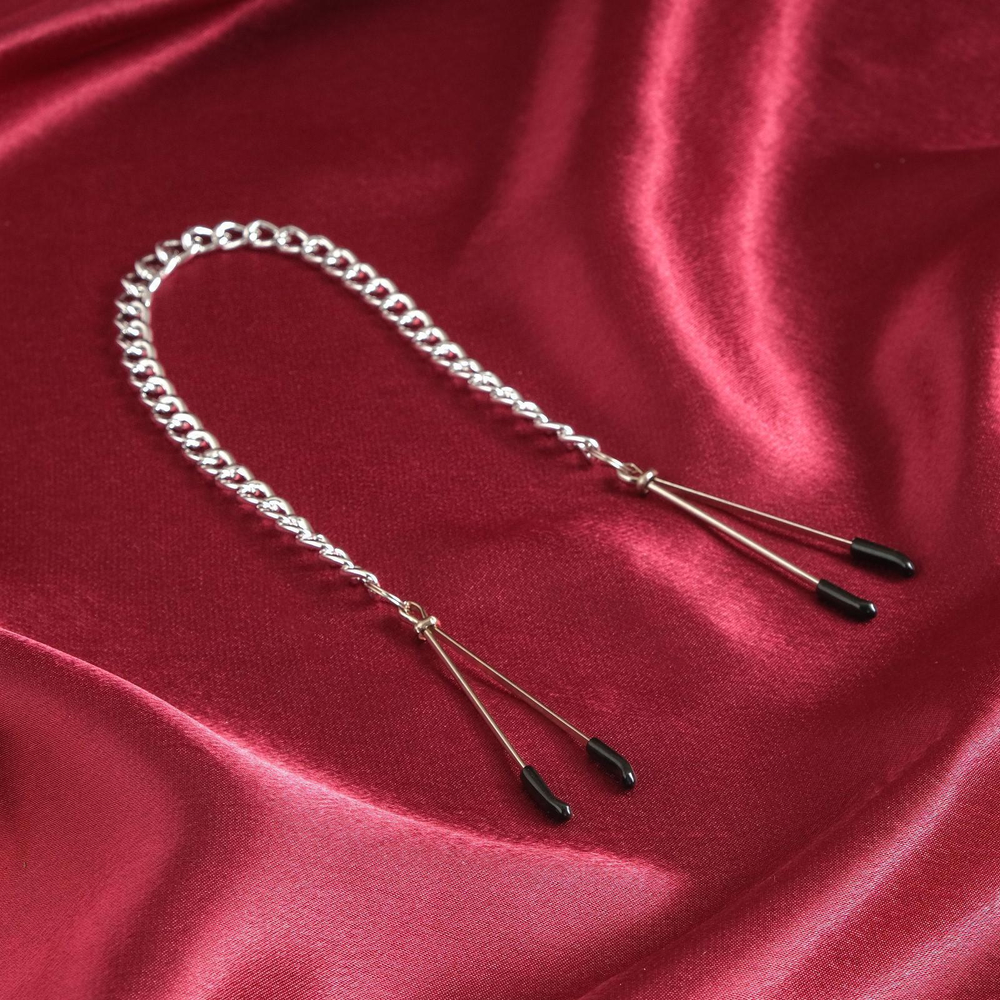 Удлинённые зажимы для сосков с цепочкой - 25 см. (Цвет: серебристый)