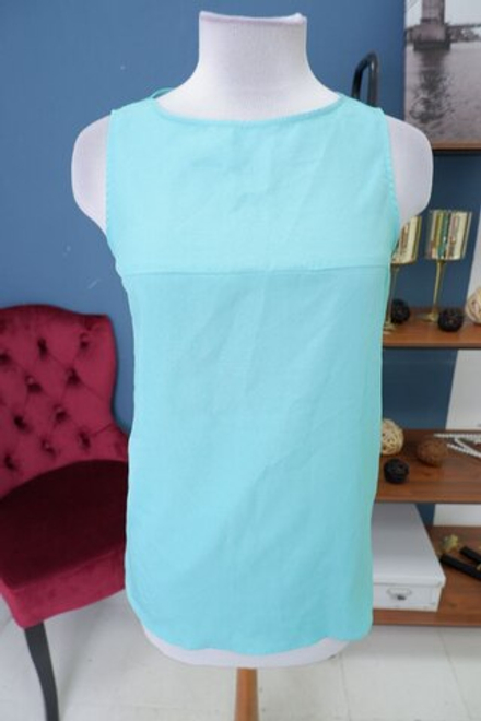 Топ Incity однотонный 44 размер