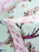 КПБ "Nocturn" Ткань: Импортная бязь (100% хлопок), плотность 130-135 г/м2.