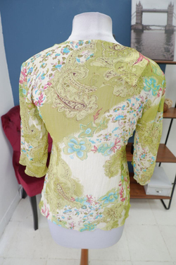 Блуза на запах 46 размер