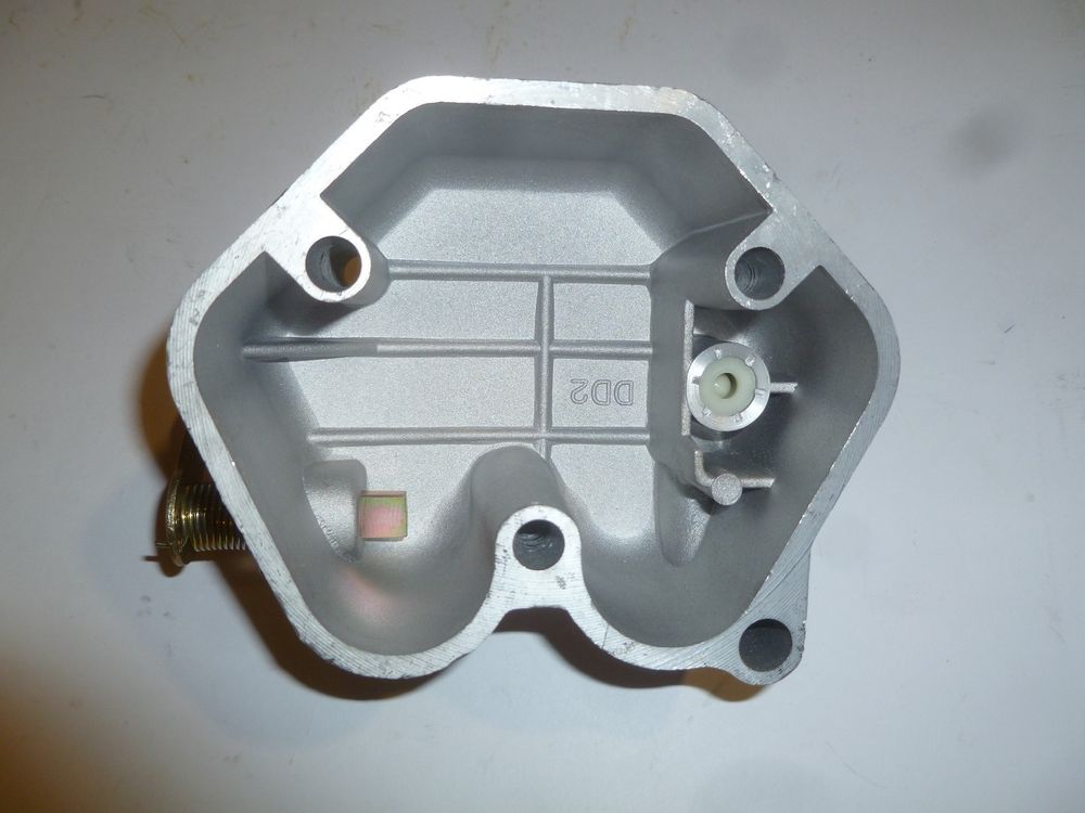 Крышка клапанная в сборе с рычагом декомпрессора KМ186F/C188FD/C192F /Cylinder head cover