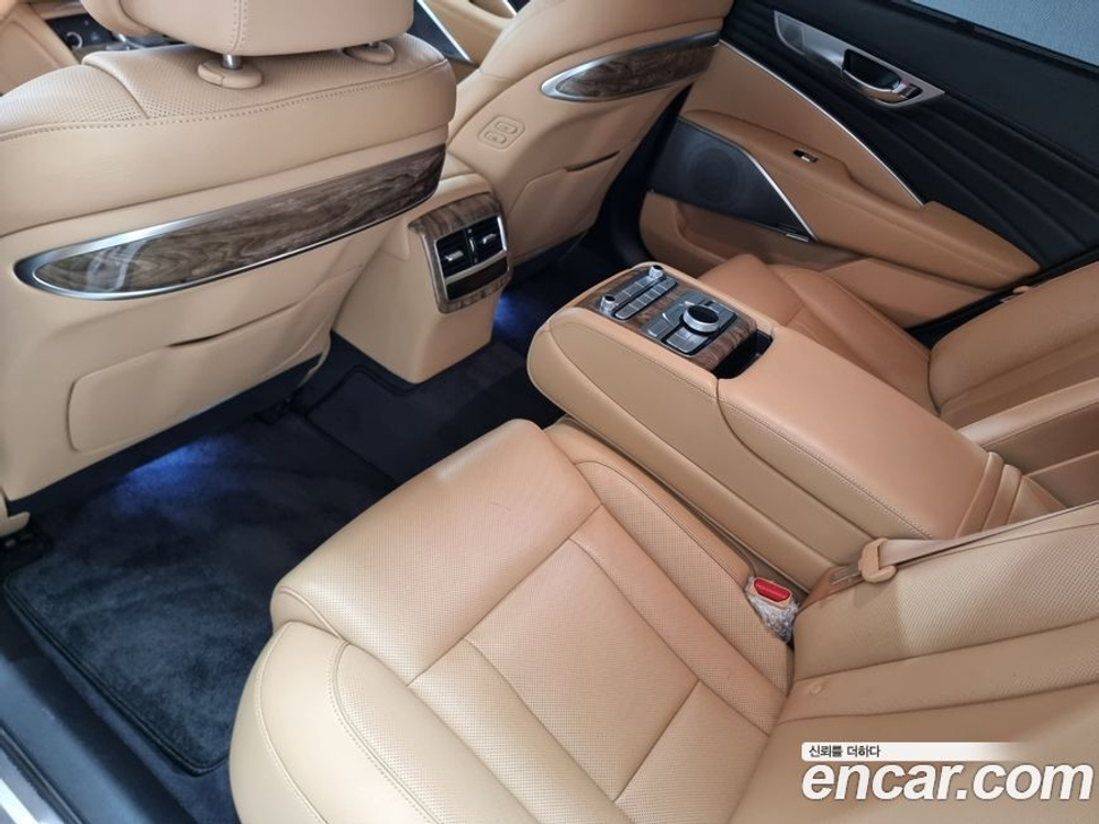 Kia The K9 (Quoris/K900) 3.8 GDI AWD (09.2020)