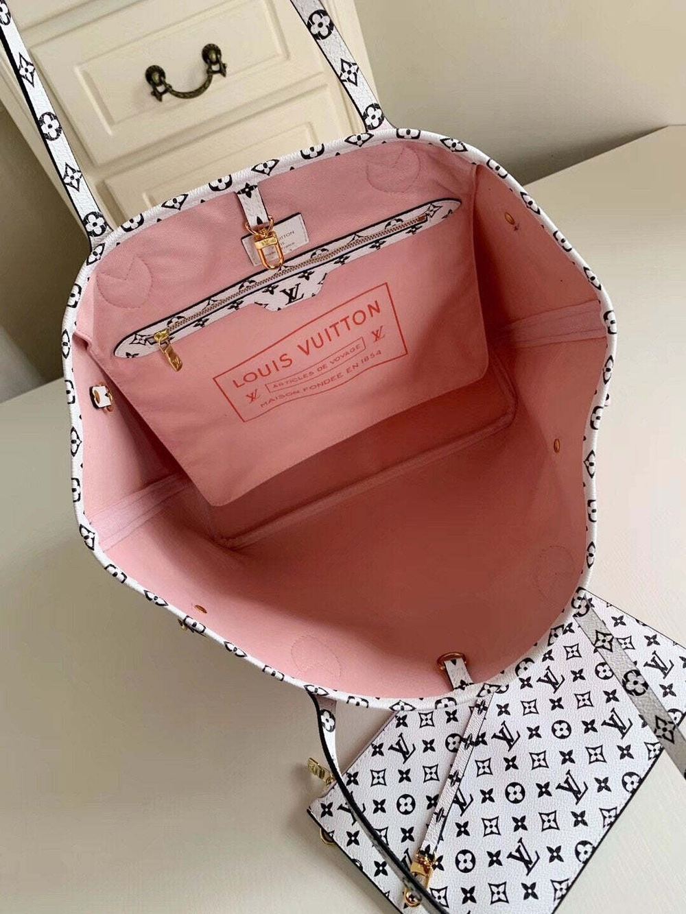 Louis Vuitton Neverfull MM