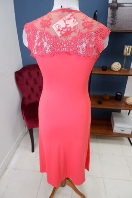 Платье Ms Pola красивое 40 размер