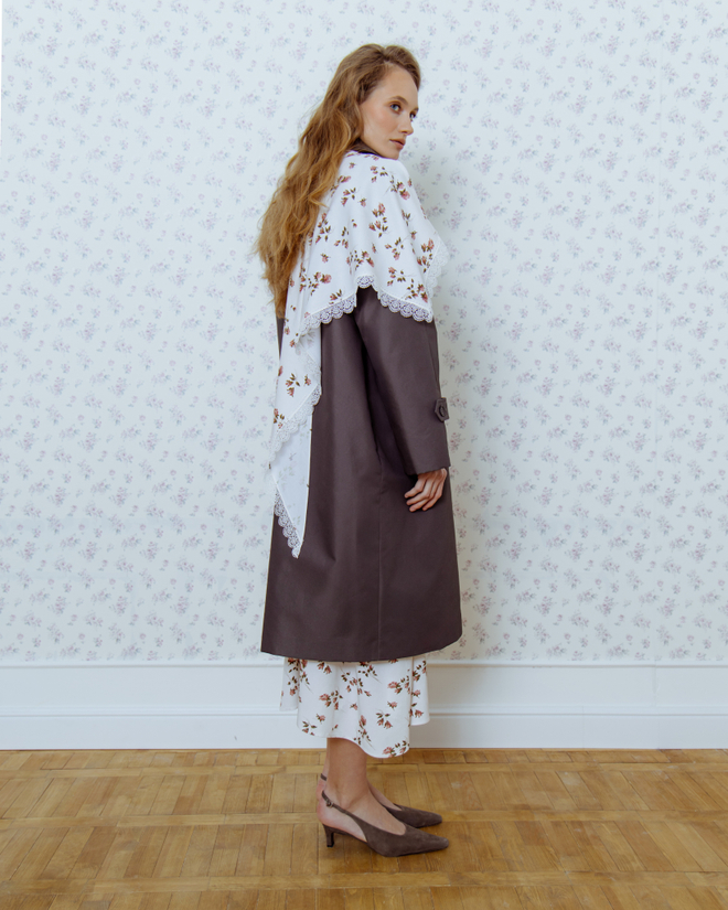 Косынка с кружевом цветочный принт