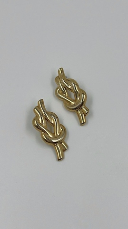 Крупные серьги узелки