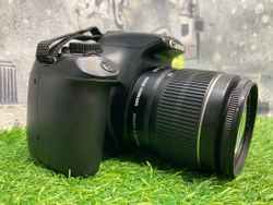 Canon 1100D kit 18-55mm IS ll 21.800 кадров