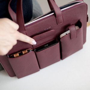 Сумка для MacBook Pro 13 - 14 с карманами из кожи теленка, бордового цвета