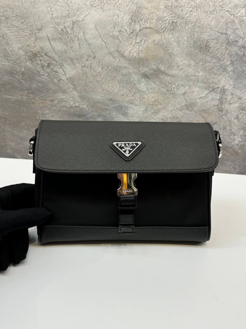 Сумка через плечо Prada