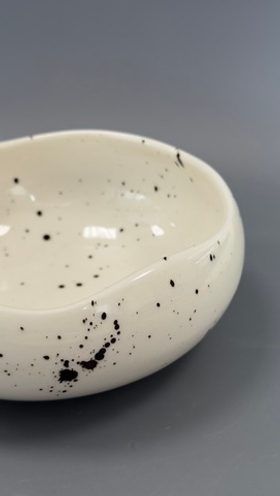 Тарелка глубокая авторской формы 500 мл d 17 см h 6,5 см MANPUPUNER