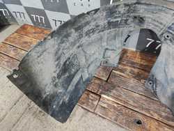 Подкрылок передний правый Changan UNI-V 22-нв Б/У Оригинал C281F2709090900