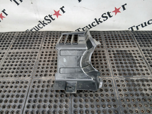 Шумоизоляция двигателя правая