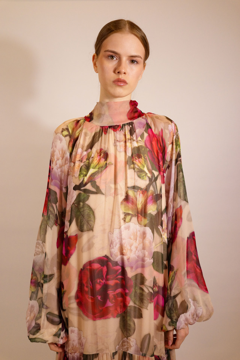 NISSA ПЛАТЬЕ NISSA