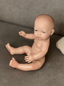 Кукла Nines виниловая 45см, без одежды в пакете (6820W1)