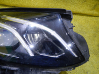 Битая Фара правая Mercedes E W213 (2016-2021) LED