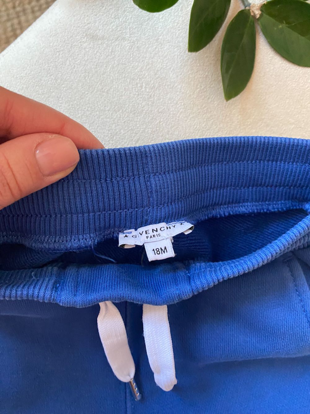 Новые брюки Givenchy, 86