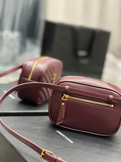 Saint Laurent Lou Belt Bag