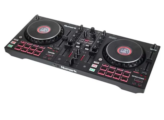 Numark MIXTRACK PLATINUM FX