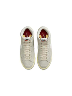 Nike Blazer Mid 77 Vintage Light Bone Alabaster Женские