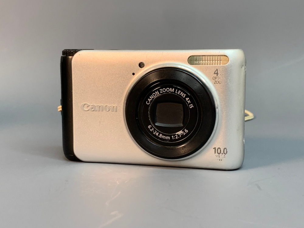 Canon PowerShot A3000 IS, немного вздут аккумулятор