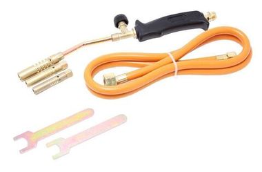 Горелка газовая для пайки в наборе с насадками и гибким шлангом(насадки-13,14,17мм, L шланга-1.5м) в блистере RockForce##Rock FORCE RF-15037