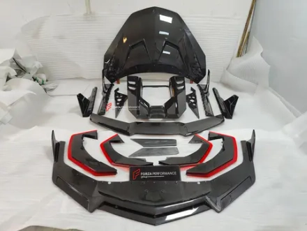 Карбоновый обвес для LAMBORGHINI REVUELTO 2023+ Ламборгини