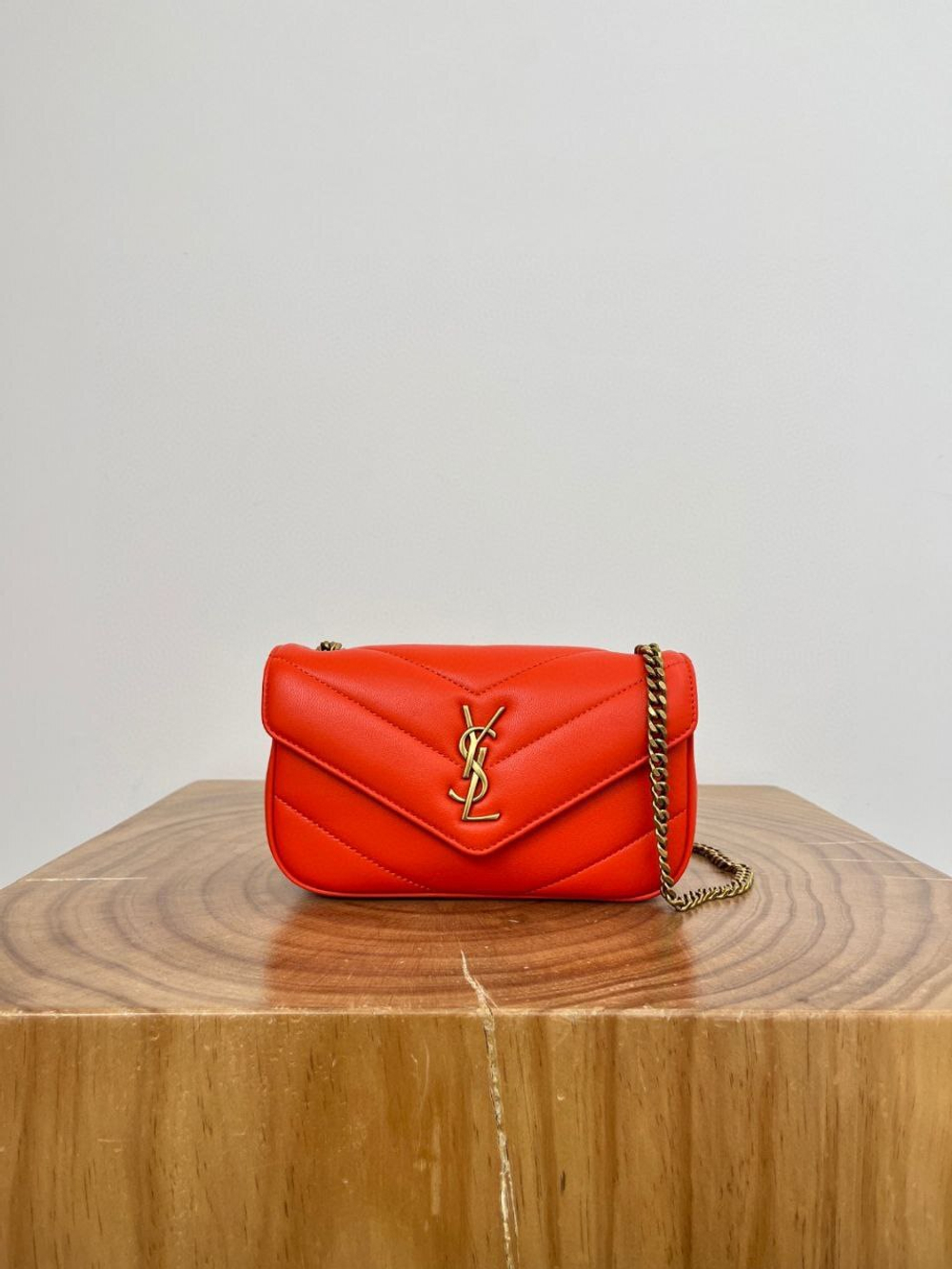 Сумка Yves Saint Laurent