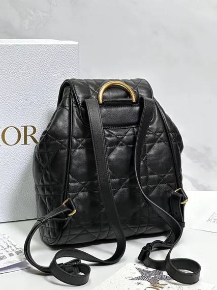 Рюкзак Dior Caro черный, модель среднего формата