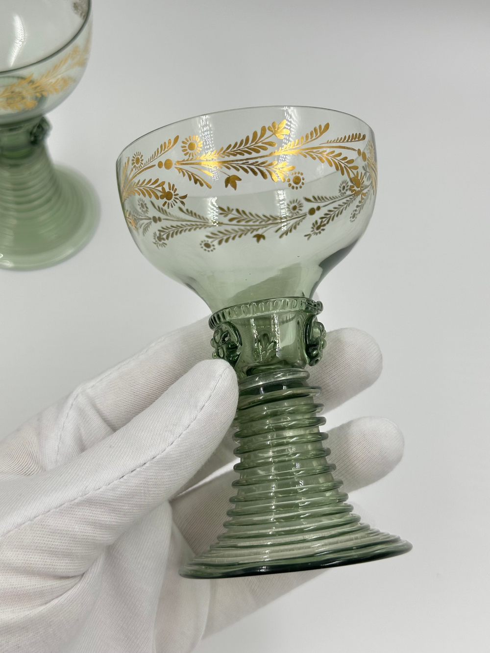 Пара бокалов рёмеров