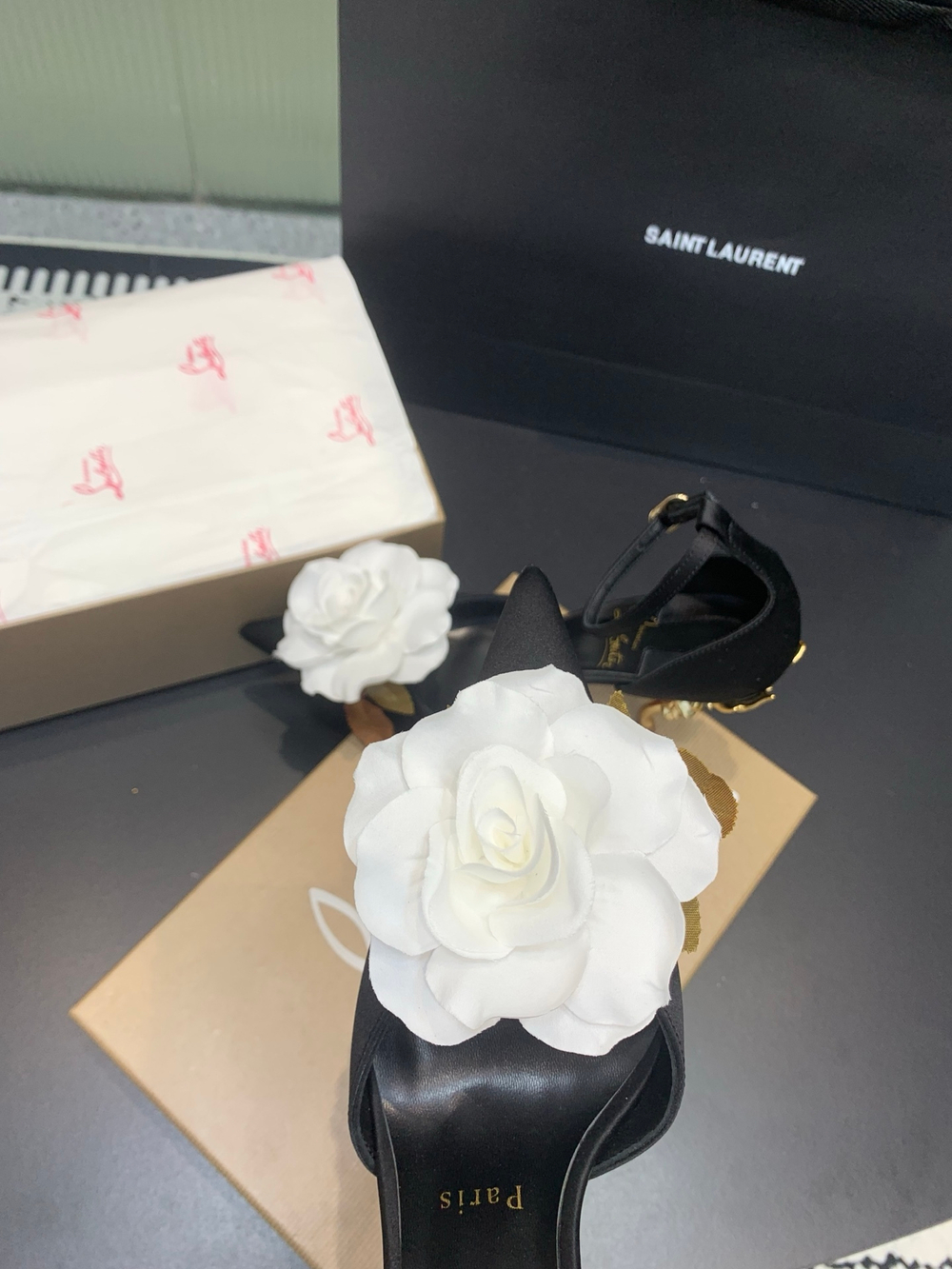 Christian Louboutin Bellarose Pump 10 cm