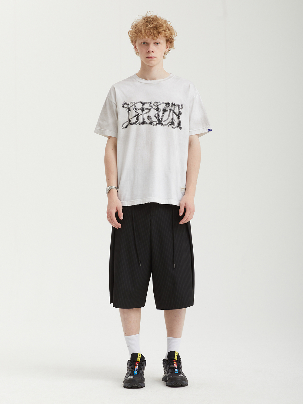 Мужские Шорты One Tuck Stripe Bermuda