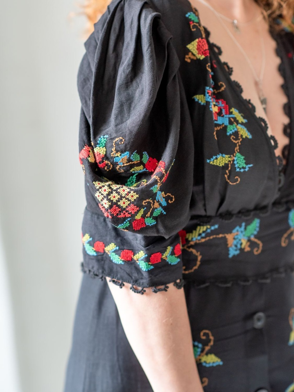 Бохо платье черное с вышивкой