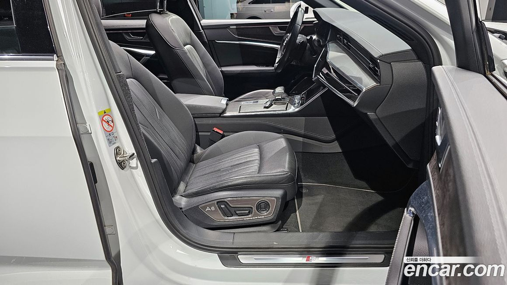 Audi A6 (C8) 45 TDI Quattro Premium (10.2020)