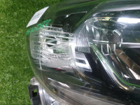 Фара правая Toyota Land Cruiser Prado 150 (2017-н.в.) LED