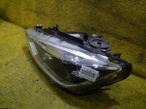 Битая Фара левая BMW 3er F30 (2015-2020) LED