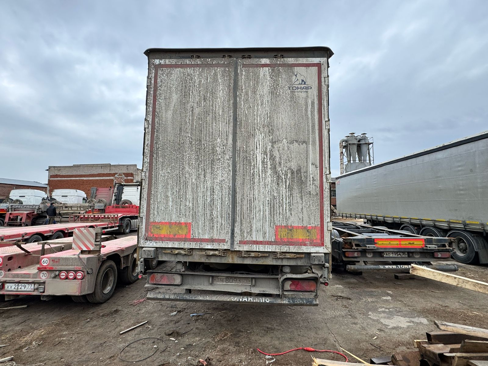 КамАЗ 5490 4x2 Седельный тягач 5490-S5 (Дизель/Газ, 12,0 л, 401 л.с., МТ)