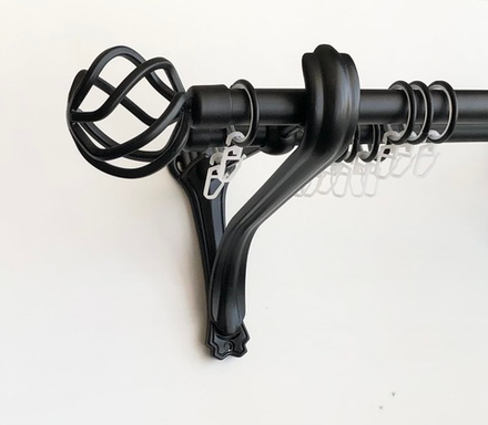 Карниз кованый консольный Глобо d20/16 двухрядный, цвет черный