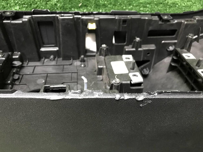 Подлокотник Omoda C5 (2022-н.в.)