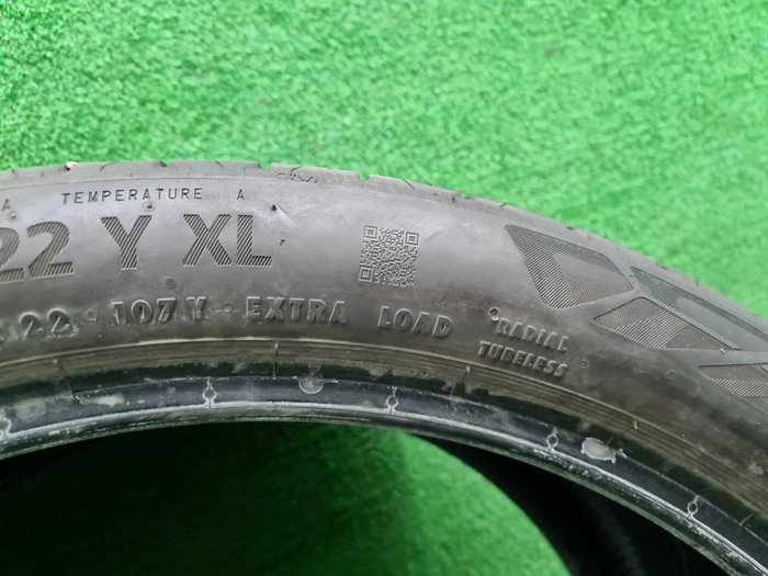 Шина 275/35 R22 Continental EcoContact 6