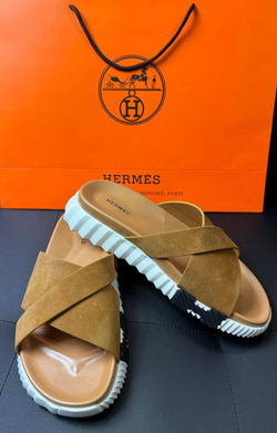 Шлепанцы Hermes