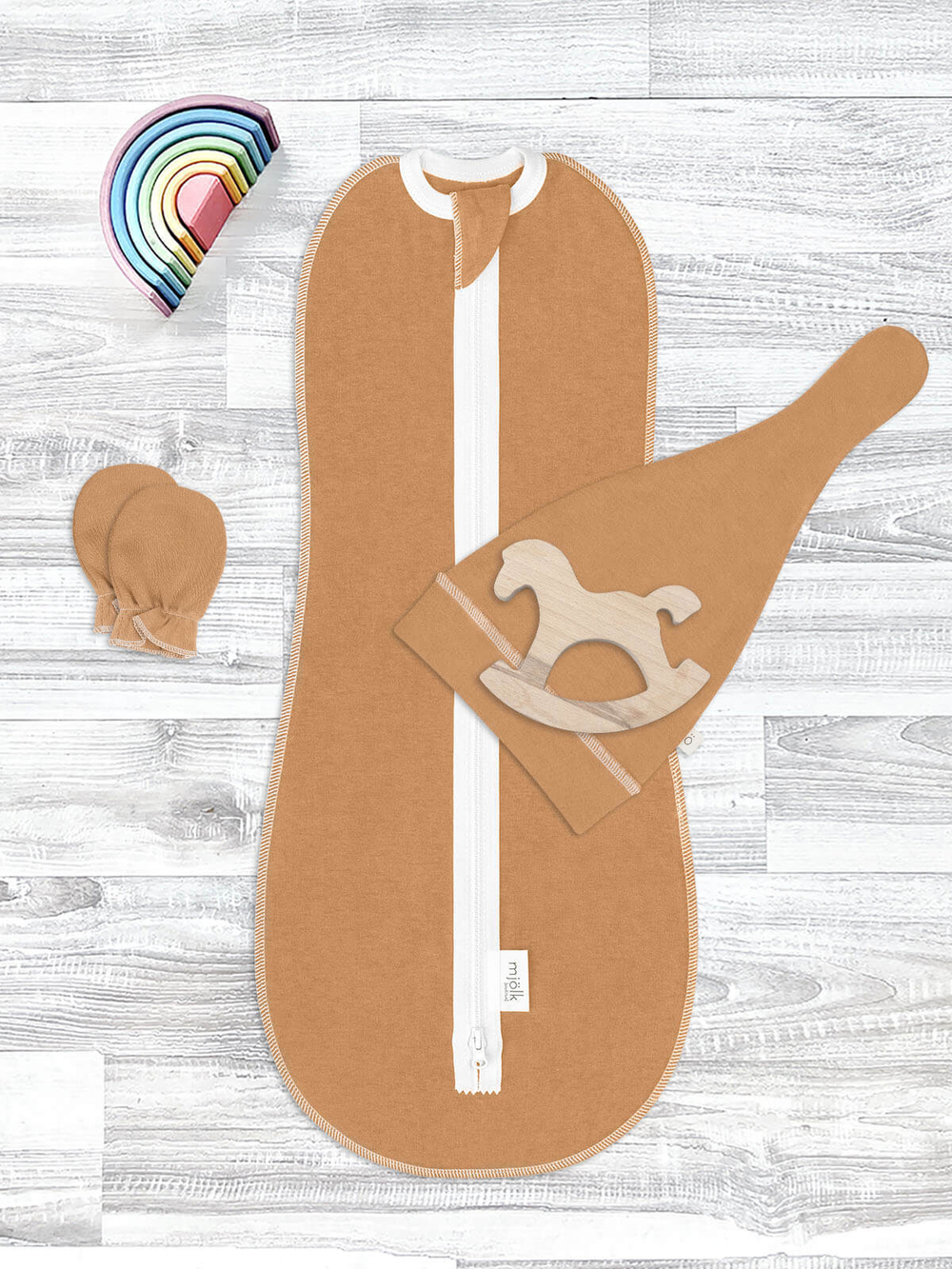 Комплект для новорожденного Mjölk Camel {пеленальный кокон, шапочка, антицарапки}