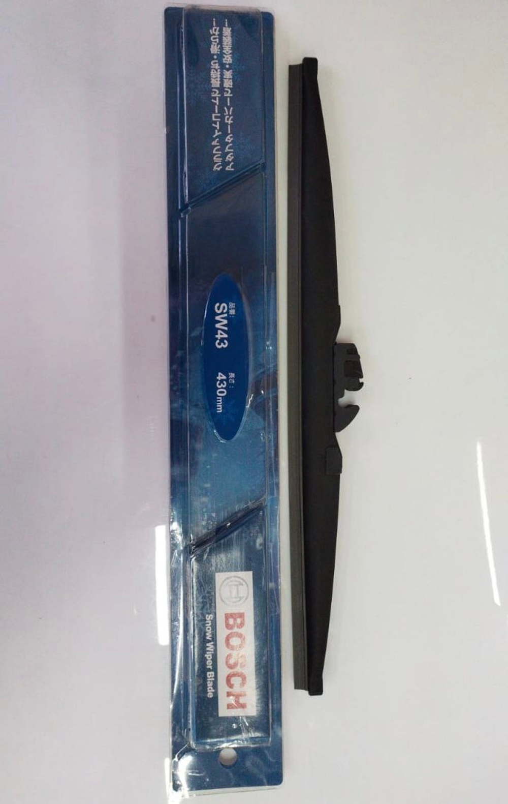 Щетка стеклоочистителя зимняя Bosch SW43 430мм. 17"