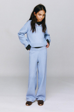 ZARA ВЯЗАНЫЙ СВИТЕР С КАПЮШОНОМ, ЛИНЯЛЫЙ СИНИЙ