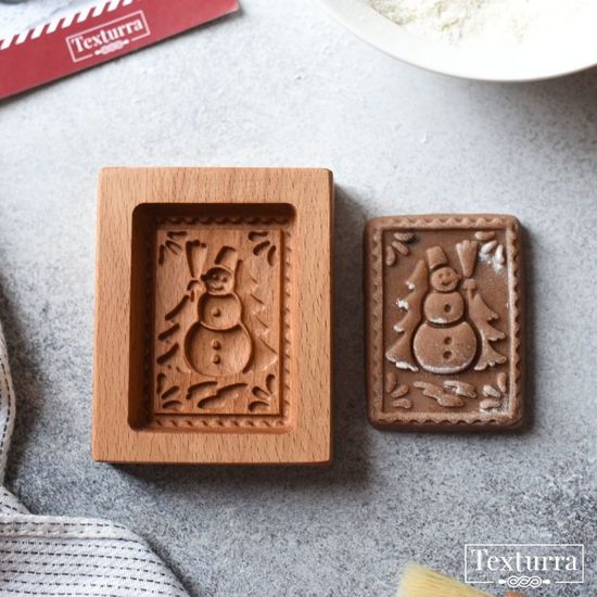 Пряничная доска Марка со снеговиком