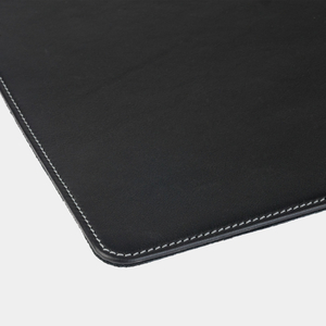Бювар для рабочего стола из кожи теленка, черного цвета
