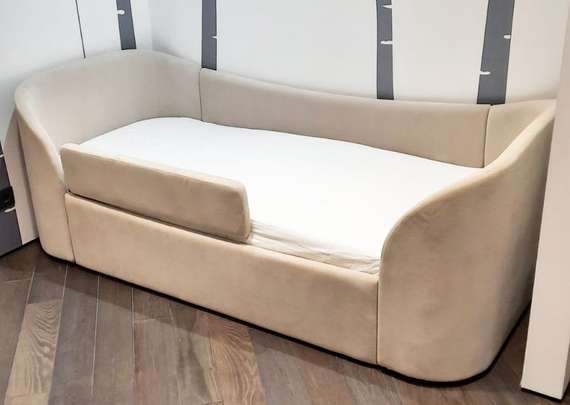 Защитный бортик для дивана-кровати KIDI Soft антивандальная ткань (бежевый)